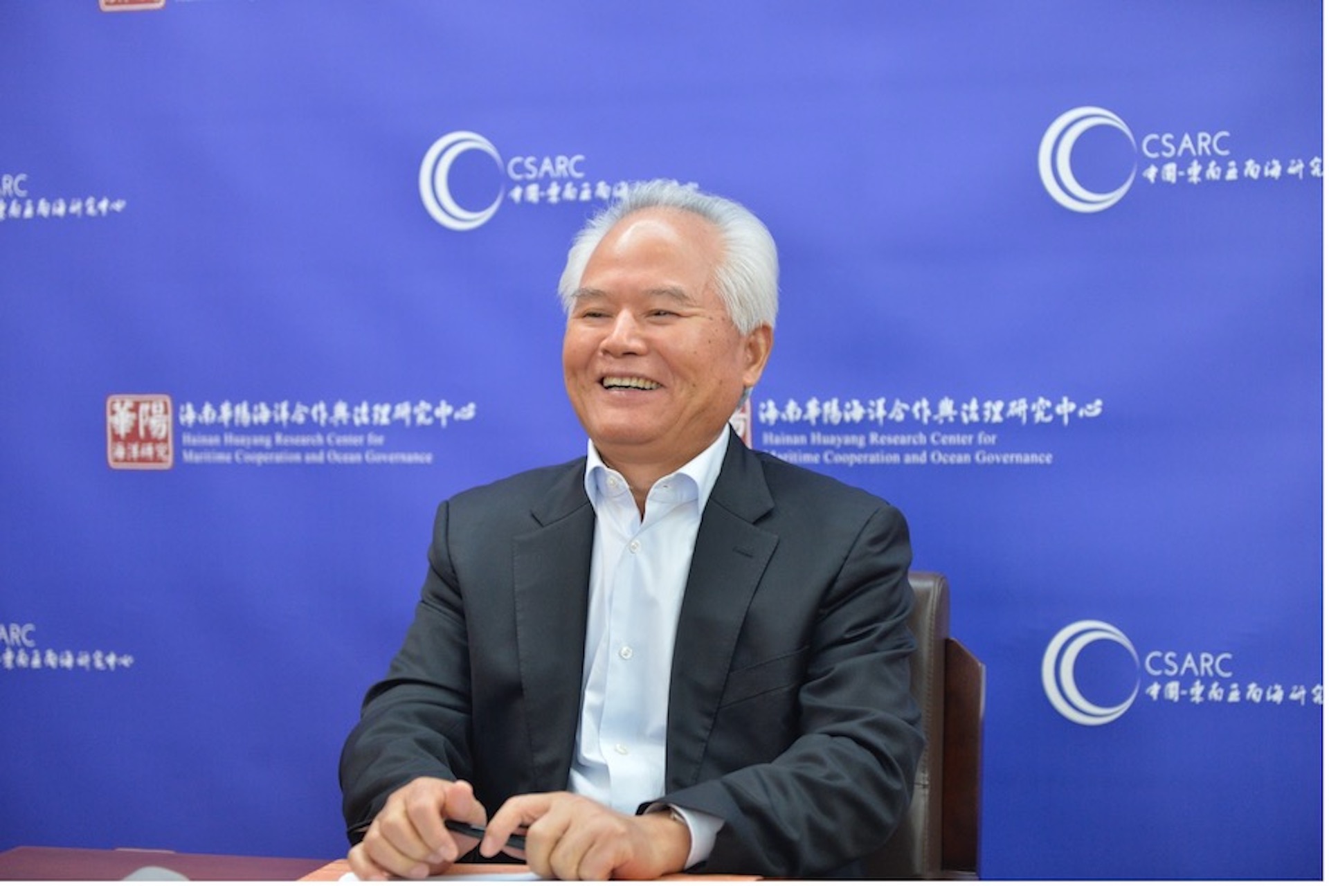 吴士存参加美中专家线上圆桌研讨会