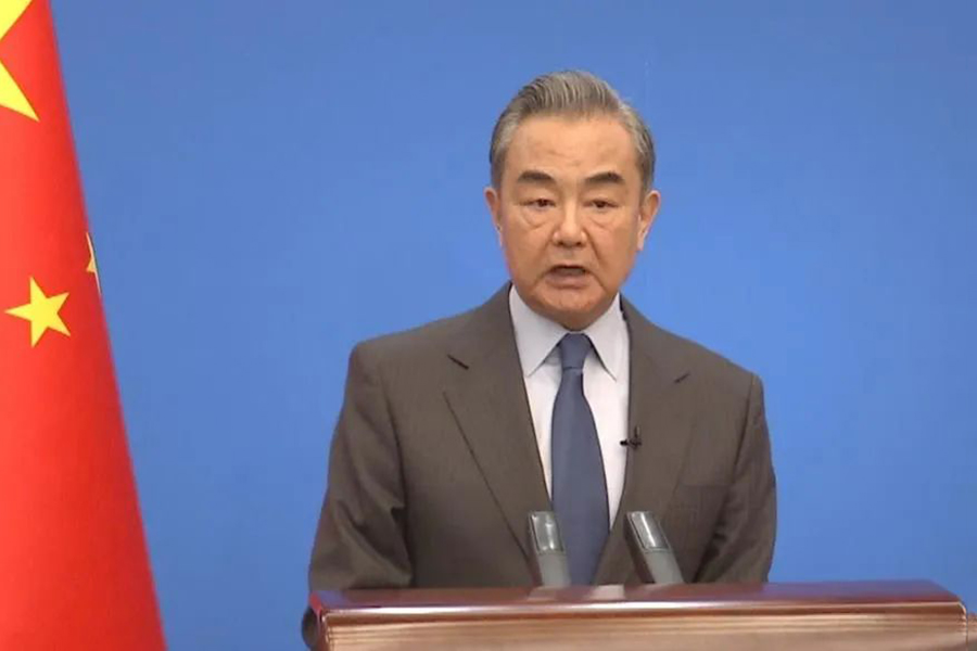 王毅同赵显通电话