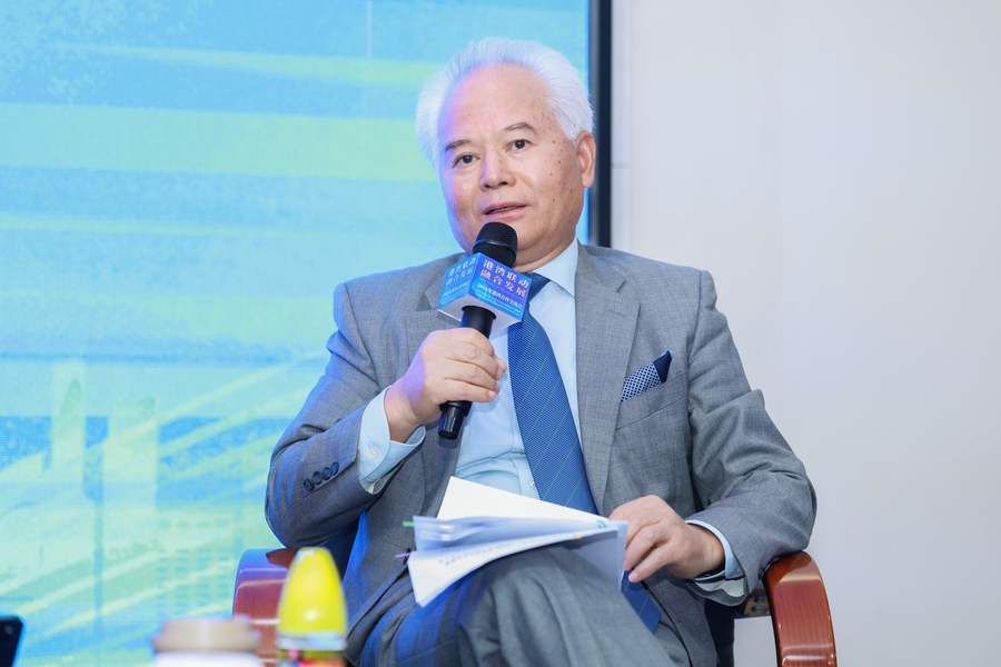 吴士存在琼出席“港湾联动，融合发展”交流会